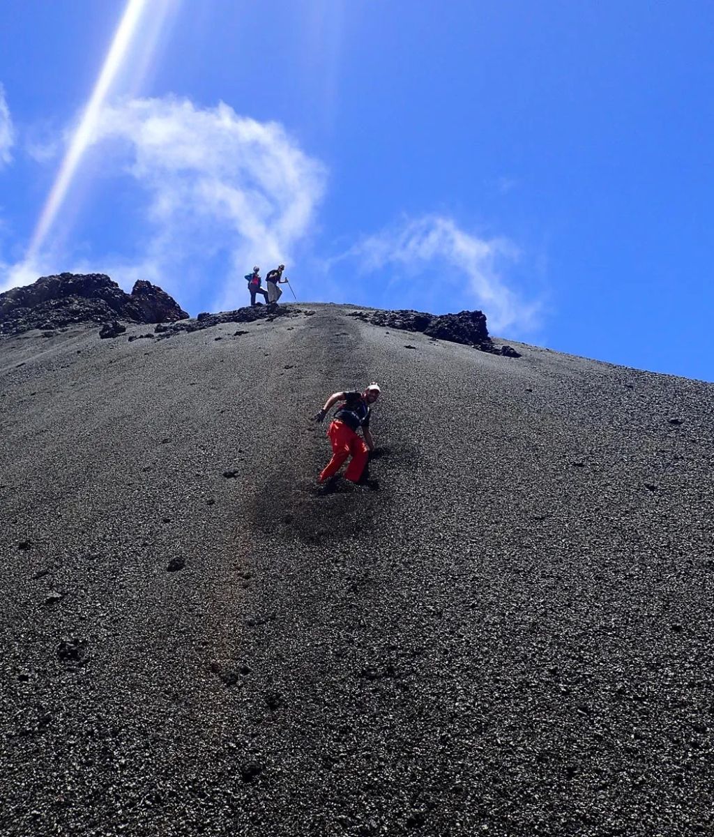 Randonnée sportive volcan piton fournaise