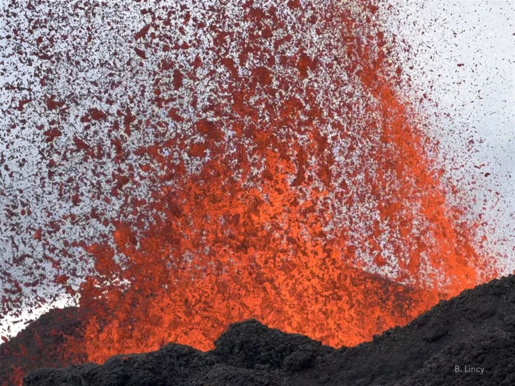 La deuxième éruption de l'année 2026 au Piton de la Fournaise - Benoit Lincy Volkaventure