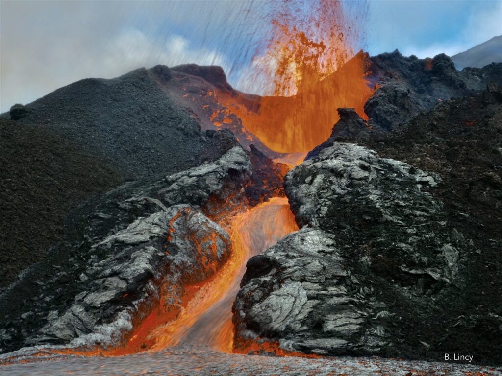 La deuxième éruption de l'année 2026 au Piton de la Fournaise - Benoit Lincy Volkaventure