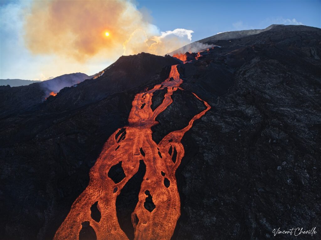 La seconde éruption de l'année 2026 au Piton de la Fournaise