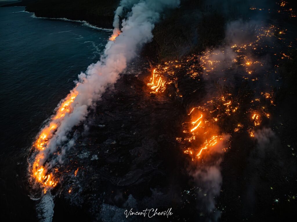 L'île de la Réunion s'agrandit VolcanoExplorer.re Vincent CHEVILLE