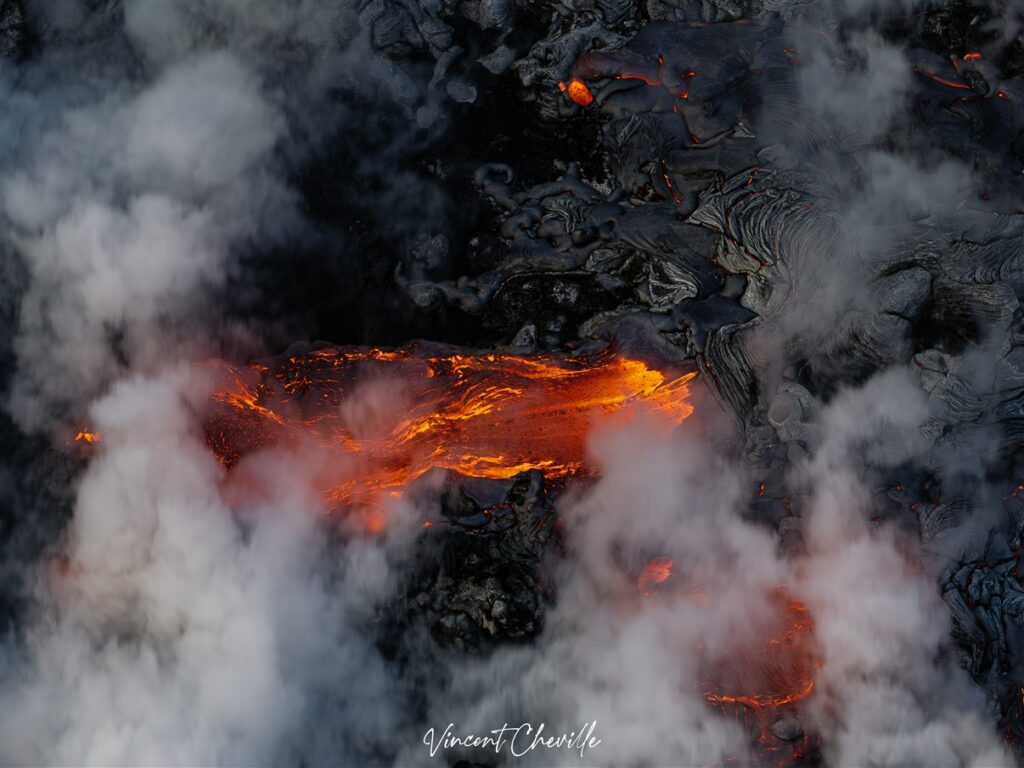 L'île de la Réunion s'agrandit VolcanoExplorer.re Vincent CHEVILLE